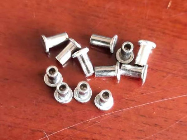 2mm stainless iron semi hollow rivet